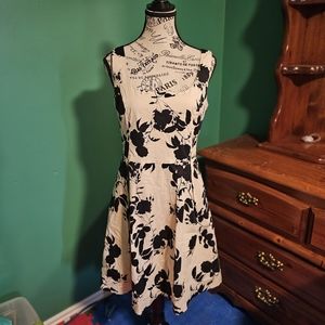 Ladies White dress w/ Black Floral